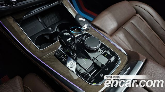 BMW X5 2019 — photo 12