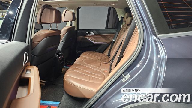 BMW X5 2019 — photo 18