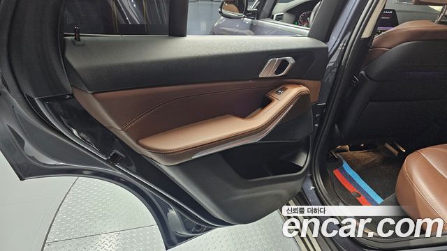 BMW X5 2019 — photo 15