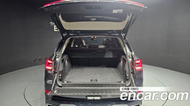 BMW X5 2019 — photo 39