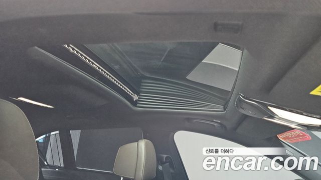 BMW 7-Series 2020 — photo 24