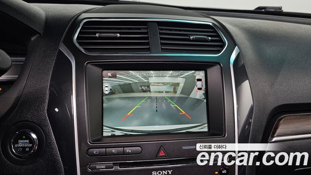 Ford Explorer 2016 — photo 14