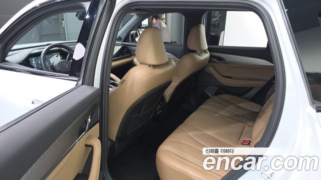 Renault Korea Grand Koleos 2025 — photo 16
