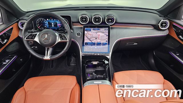 Mercedes-Benz C-Class 2023 — photo 10