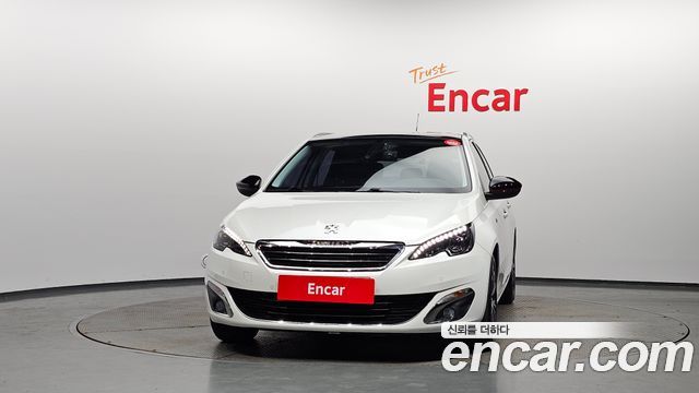 Peugeot 308 2015 — photo 3
