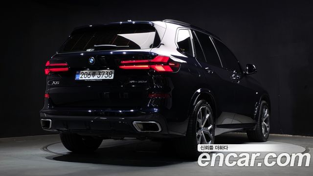 BMW X5 2026 — photo 2