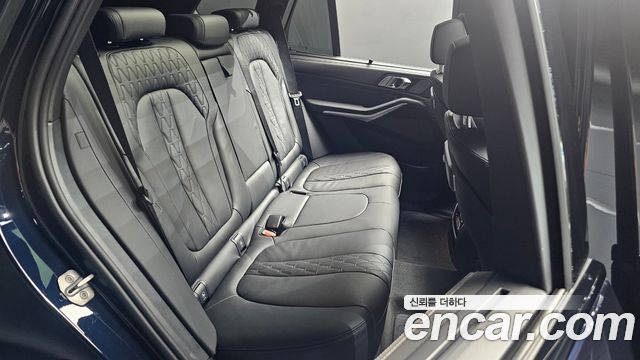 BMW X5 2026 — photo 17
