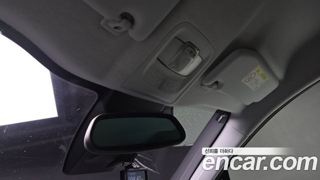 Peugeot 208 2017 — photo 19