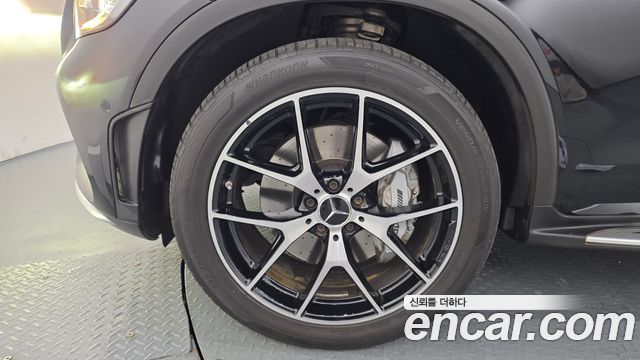Mercedes-Benz GLC-Class 2022 — photo 5