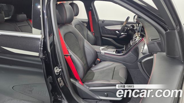 Mercedes-Benz GLC-Class 2022 — photo 12