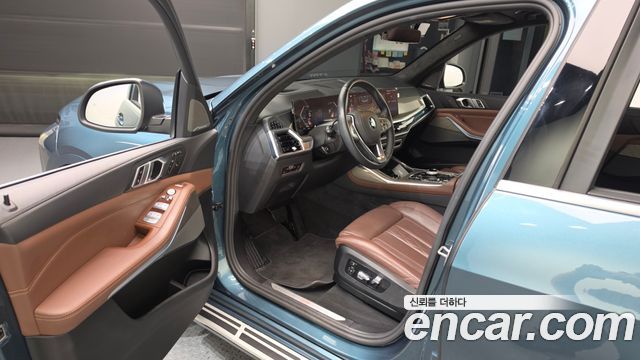 BMW X7 2023 — photo 13