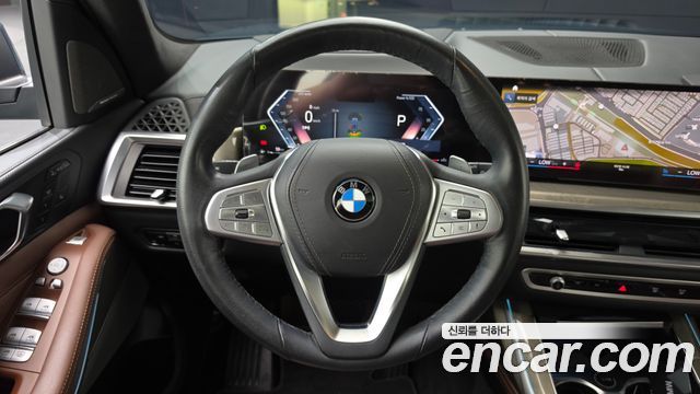BMW X7 2023 — photo 18