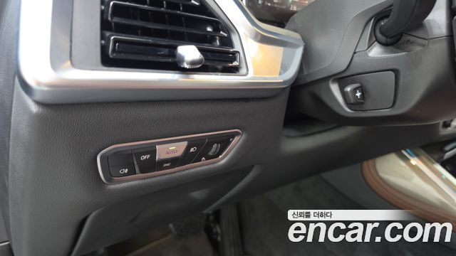 BMW X7 2023 — photo 20
