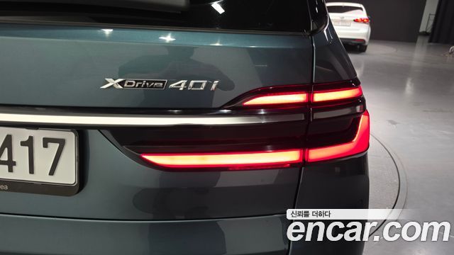 BMW X7 2023 — photo 9