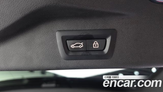 BMW X7 2023 — photo 32