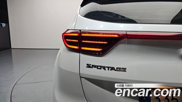 Kia Sportage 2021 — photo 9