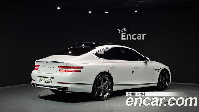 Genesis G80 2023 — photo 2
