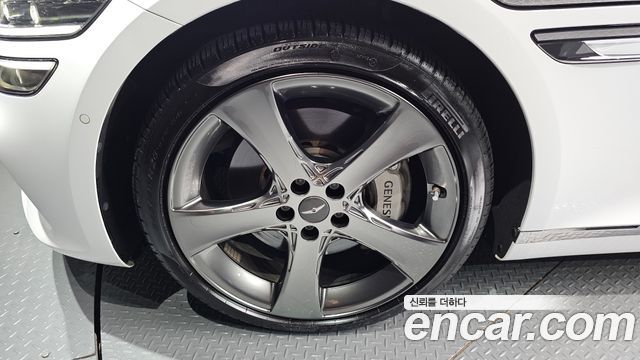 Genesis G80 2023 — photo 5