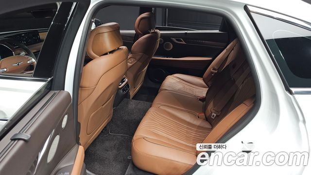 Genesis G80 2023 — photo 11