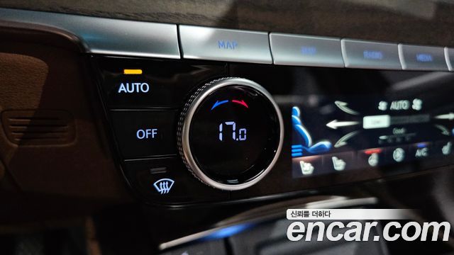 Genesis G80 2023 — photo 19