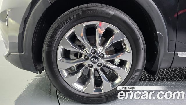 Kia Sorento 2018 — photo 5