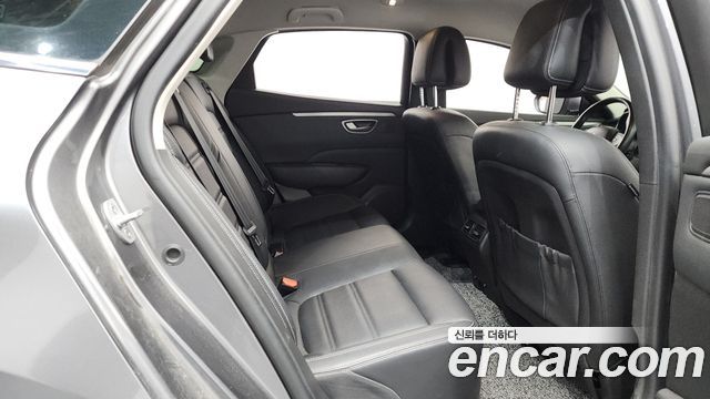 Renault-KoreaSamsung SM6 2023 — photo 17