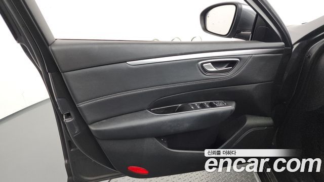 Renault-KoreaSamsung SM6 2023 — photo 14