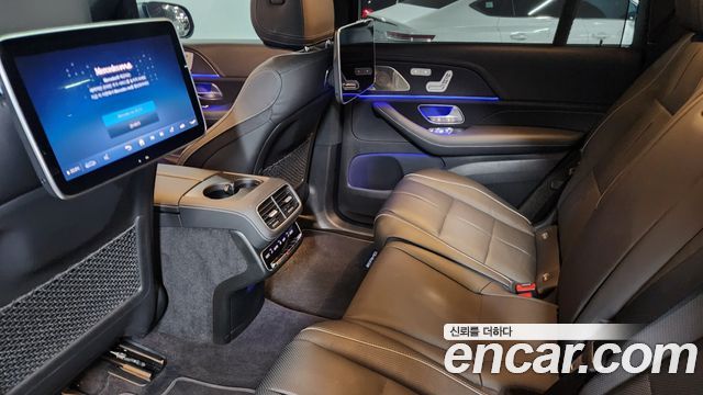 Mercedes-Benz GLS-Class 2024 — photo 10
