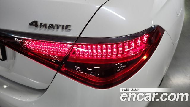Mercedes-Benz S-Class 2024 — photo 13