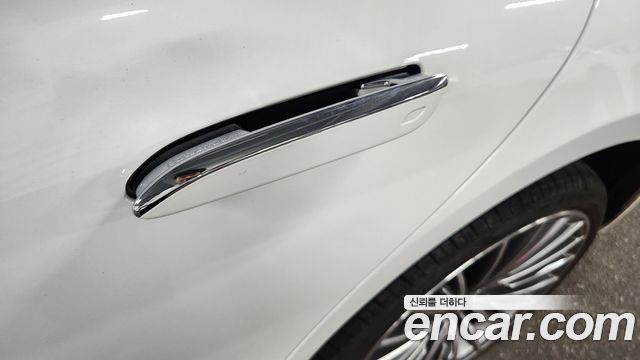 Mercedes-Benz S-Class 2024 — photo 19