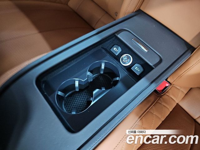 Bentley Continental 2020 — photo 13