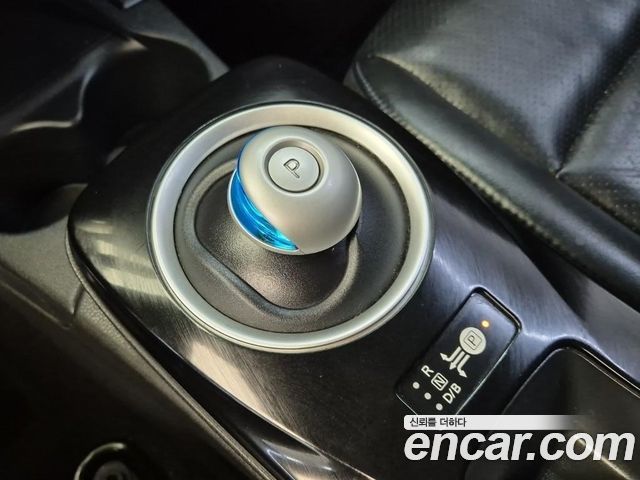 Nissan Leaf 2016 — photo 8