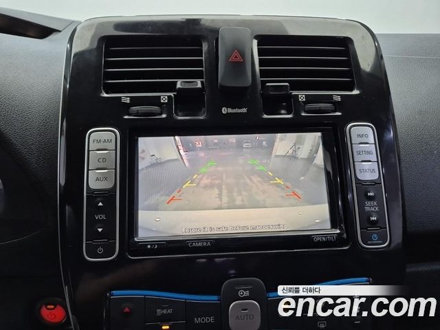 Nissan Leaf 2016 — photo 12