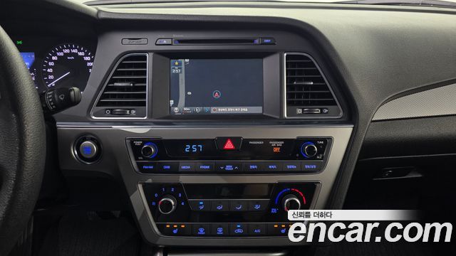 Hyundai Sonata 2016 — photo 15