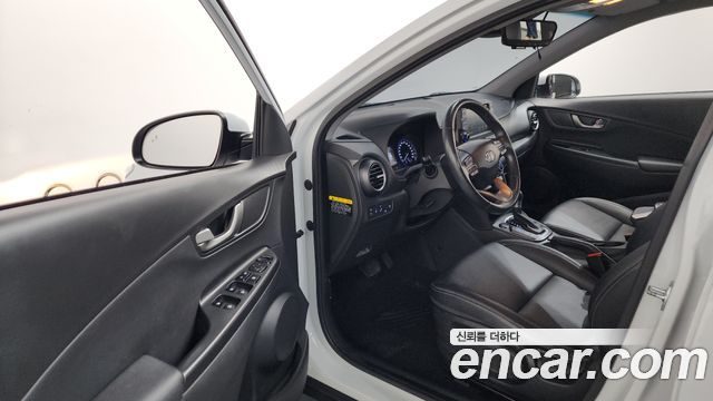 Hyundai Kona 2020 — photo 13