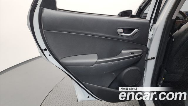Hyundai Kona 2020 — photo 15