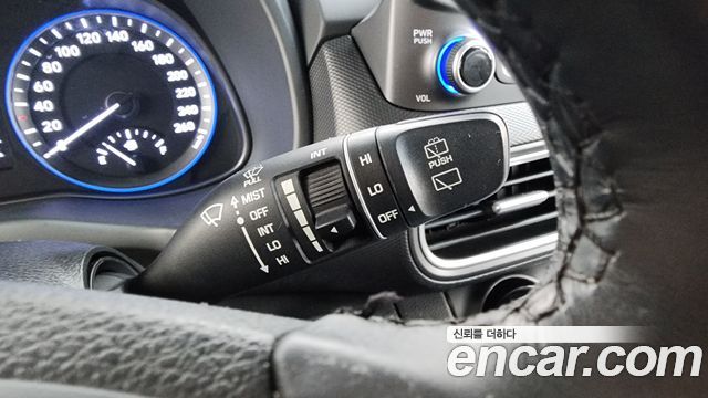 Hyundai Kona 2020 — photo 30