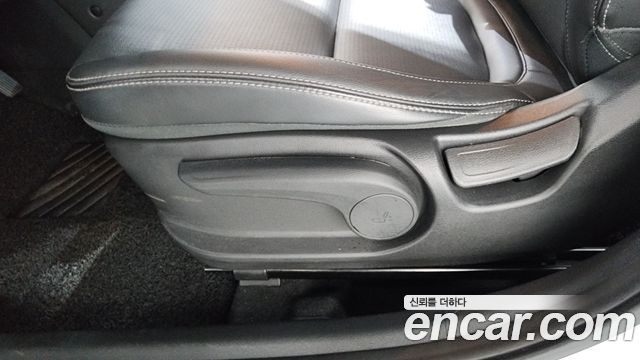 Hyundai Kona 2020 — photo 31