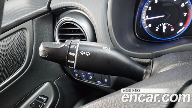 Hyundai Kona 2020 — photo 33