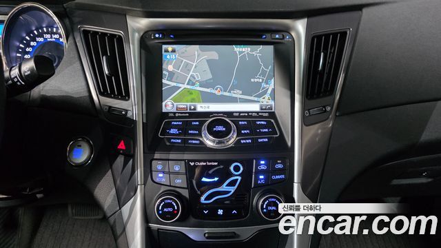Hyundai Sonata 2012 — photo 20