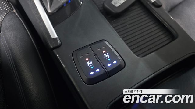 Hyundai Sonata 2012 — photo 23