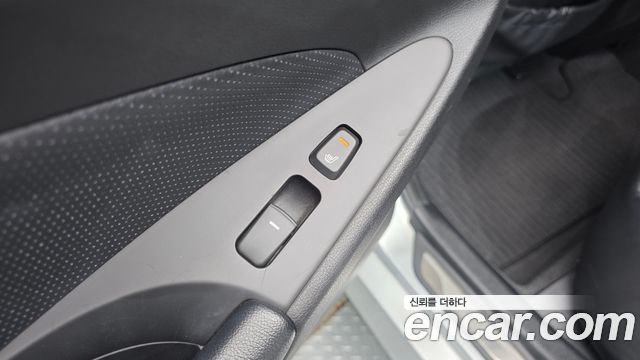 Hyundai Sonata 2012 — photo 27