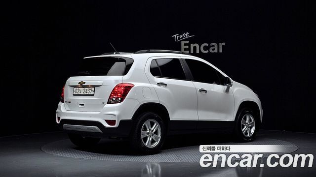 Chevrolet Korea Trax 2018 — photo 2