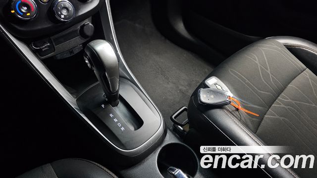 Chevrolet Korea Trax 2018 — photo 12