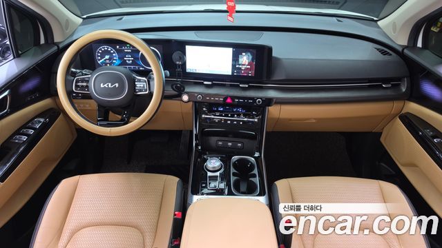 Kia Canival 2023 — photo 7