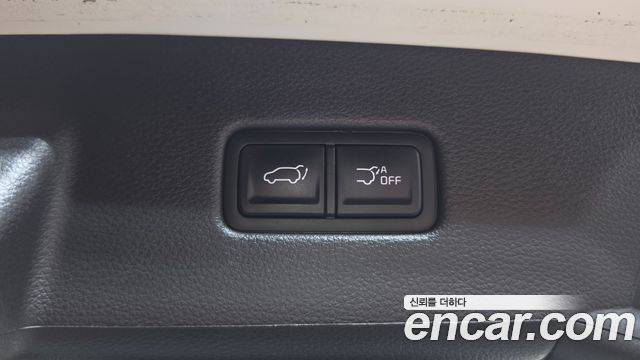 Kia Canival 2023 — photo 19