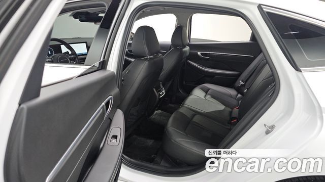 Hyundai Sonata 2024 — photo 25