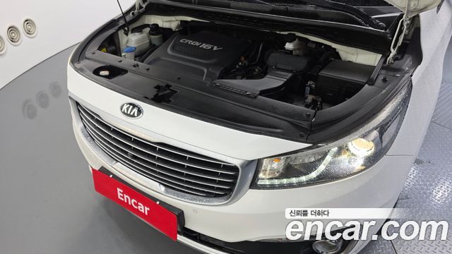 Kia Canival 2017 — photo 6