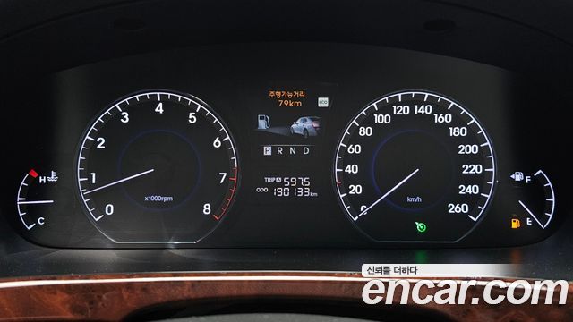 Hyundai Equus 2012 — photo 8