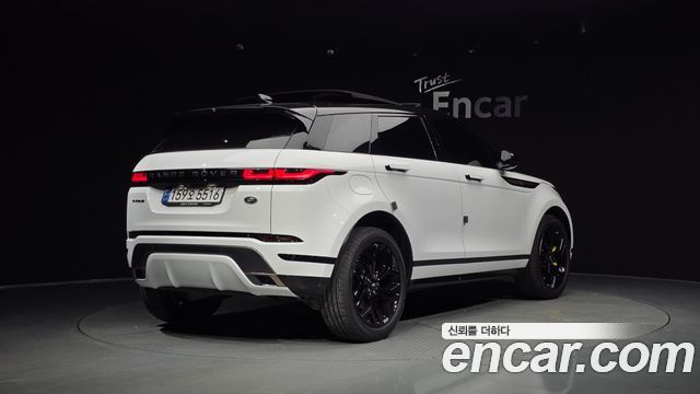 Land Rover Range Rover Evoque 2022 — photo 2